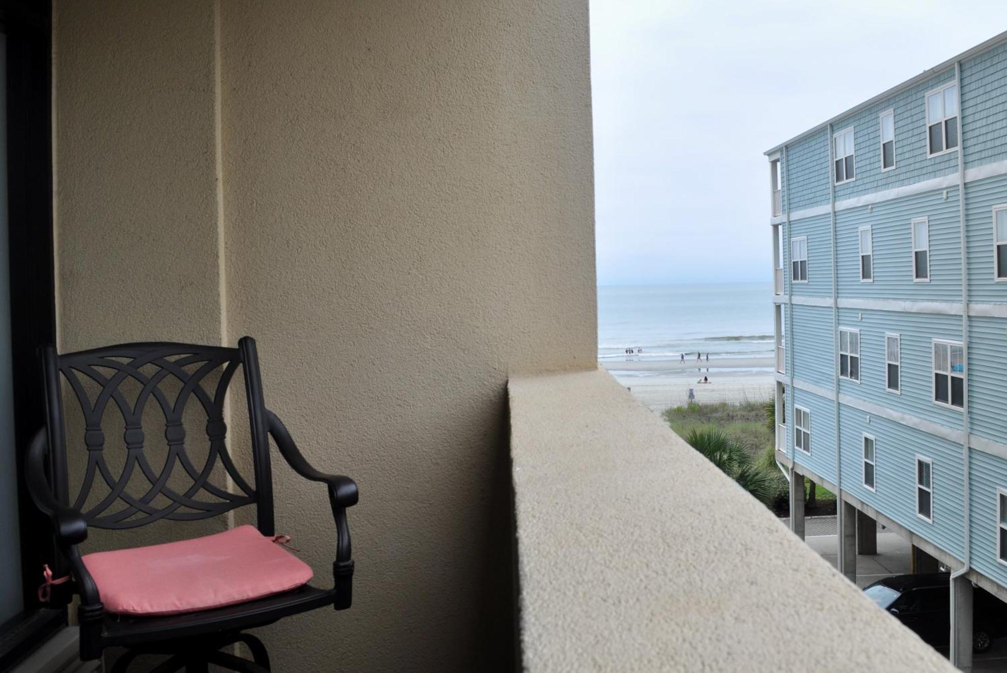 Oceanview Condo With Pool, Hot Tub, Balcony, Right On The Beach Myrtle Beach Exterior photo