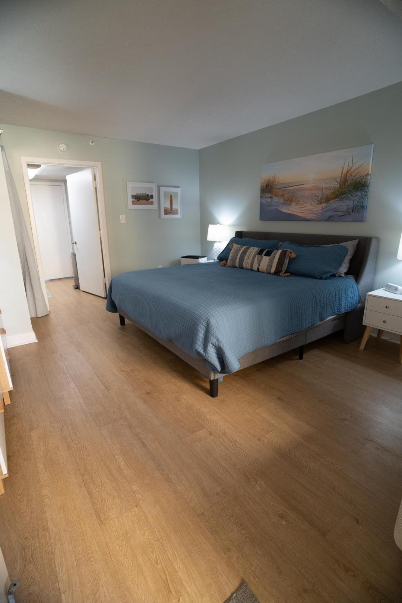 Oceanview Condo With Pool, Hot Tub, Balcony, Right On The Beach Myrtle Beach Exterior photo